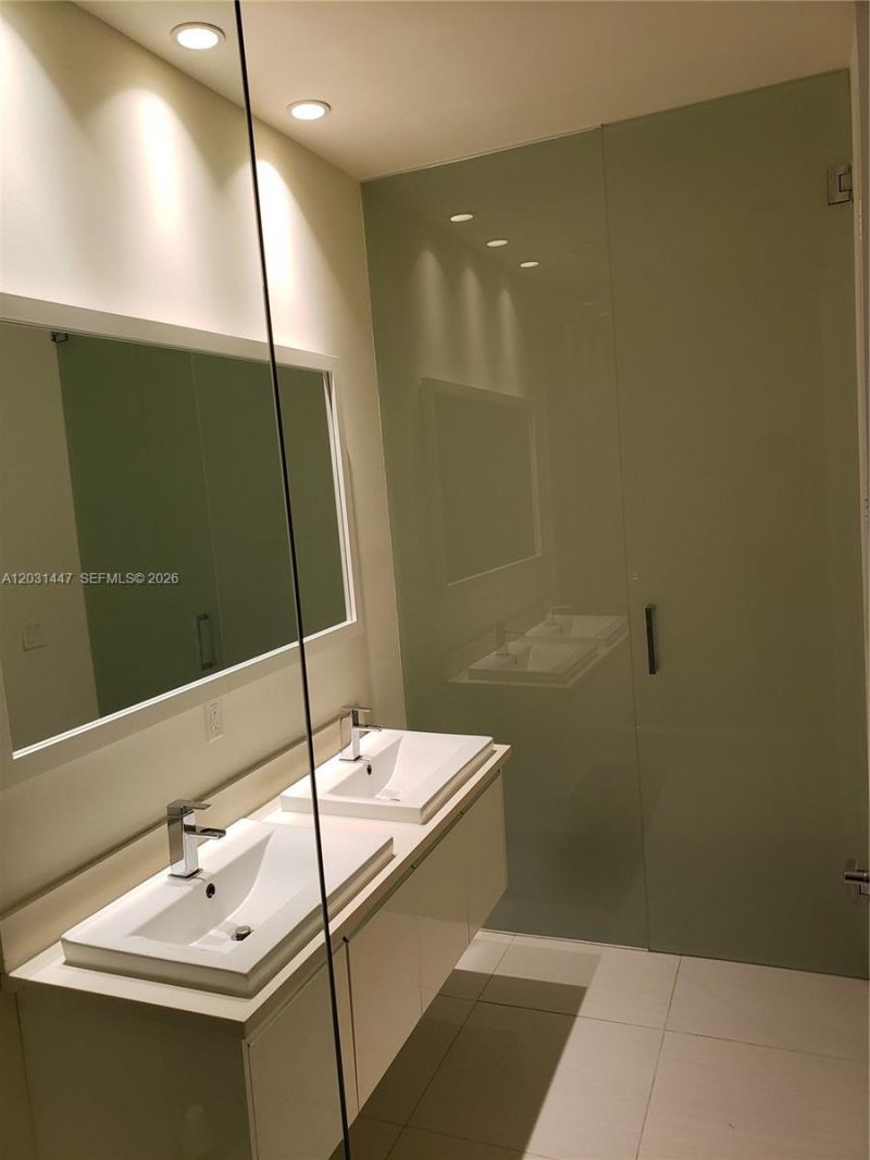 10280 NW 63rd Ter , Unit 206, Doral, FL 33178 Photo