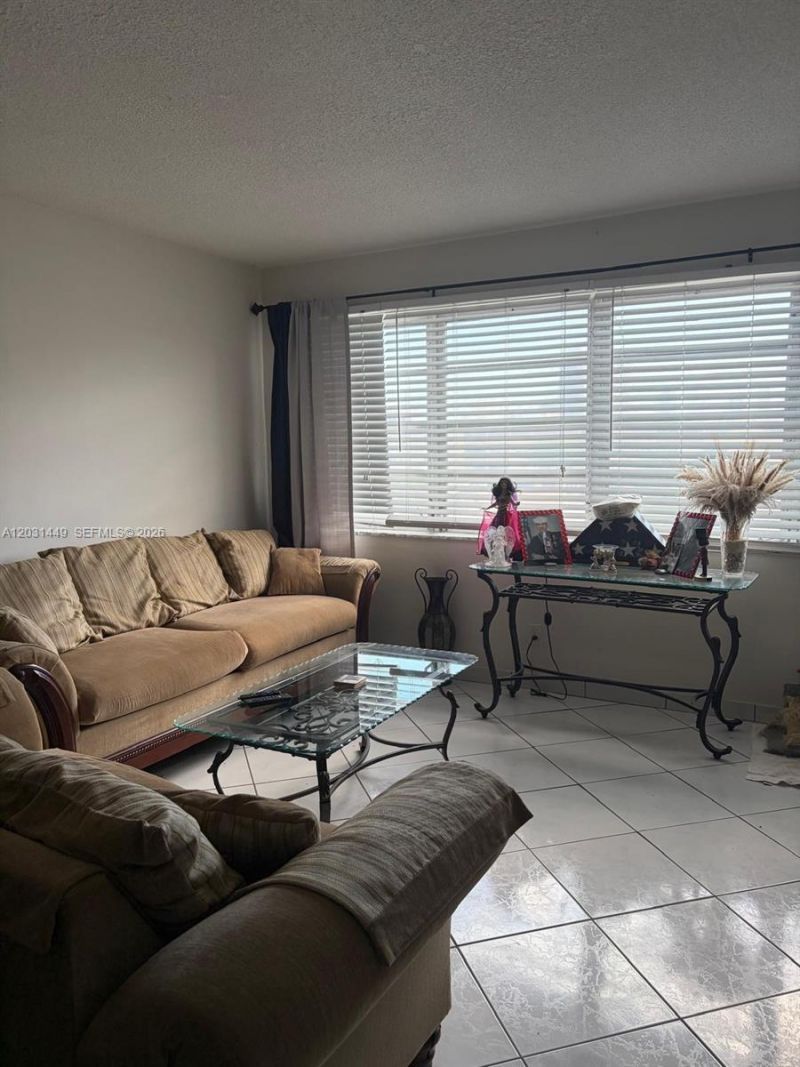 215 SE 3rd Ave , Unit 403A, Hallandale Beach, FL 33009 Photo