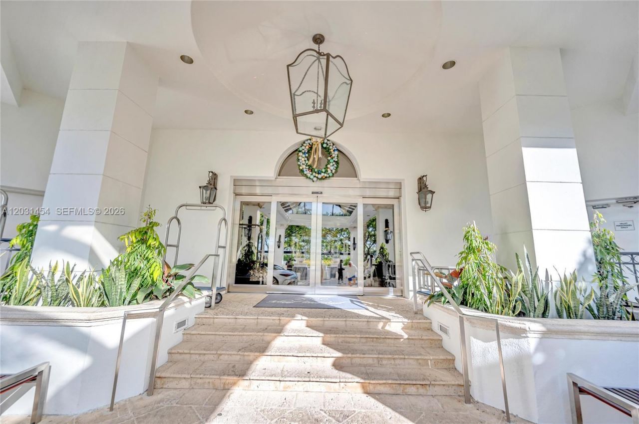 2000 Island Blvd , Unit 806, Aventura, FL 33160 Photo