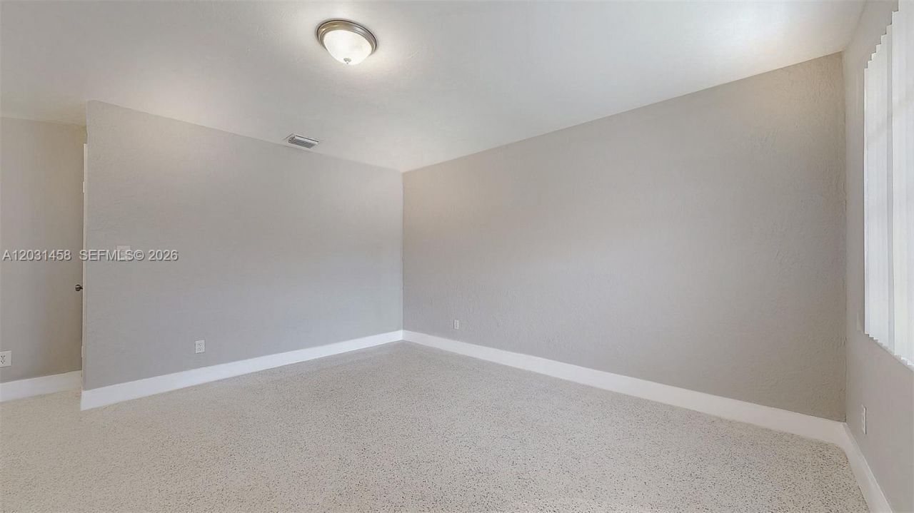 40 W 10th St , Unit 3, Hialeah, FL 33010 Photo