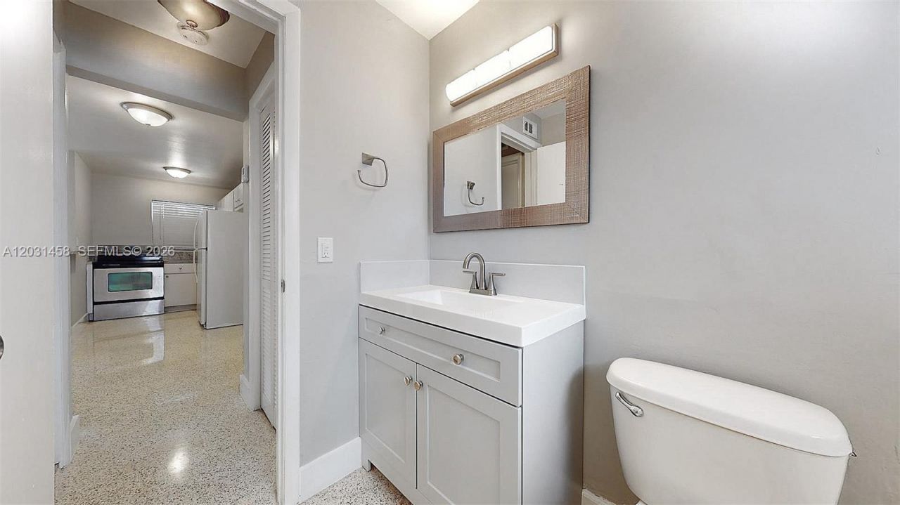 40 W 10th St , Unit 3, Hialeah, FL 33010 Photo