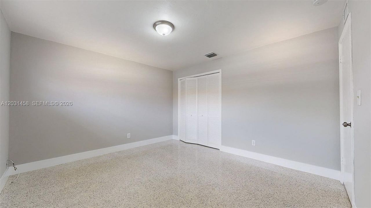40 W 10th St , Unit 3, Hialeah, FL 33010 Photo