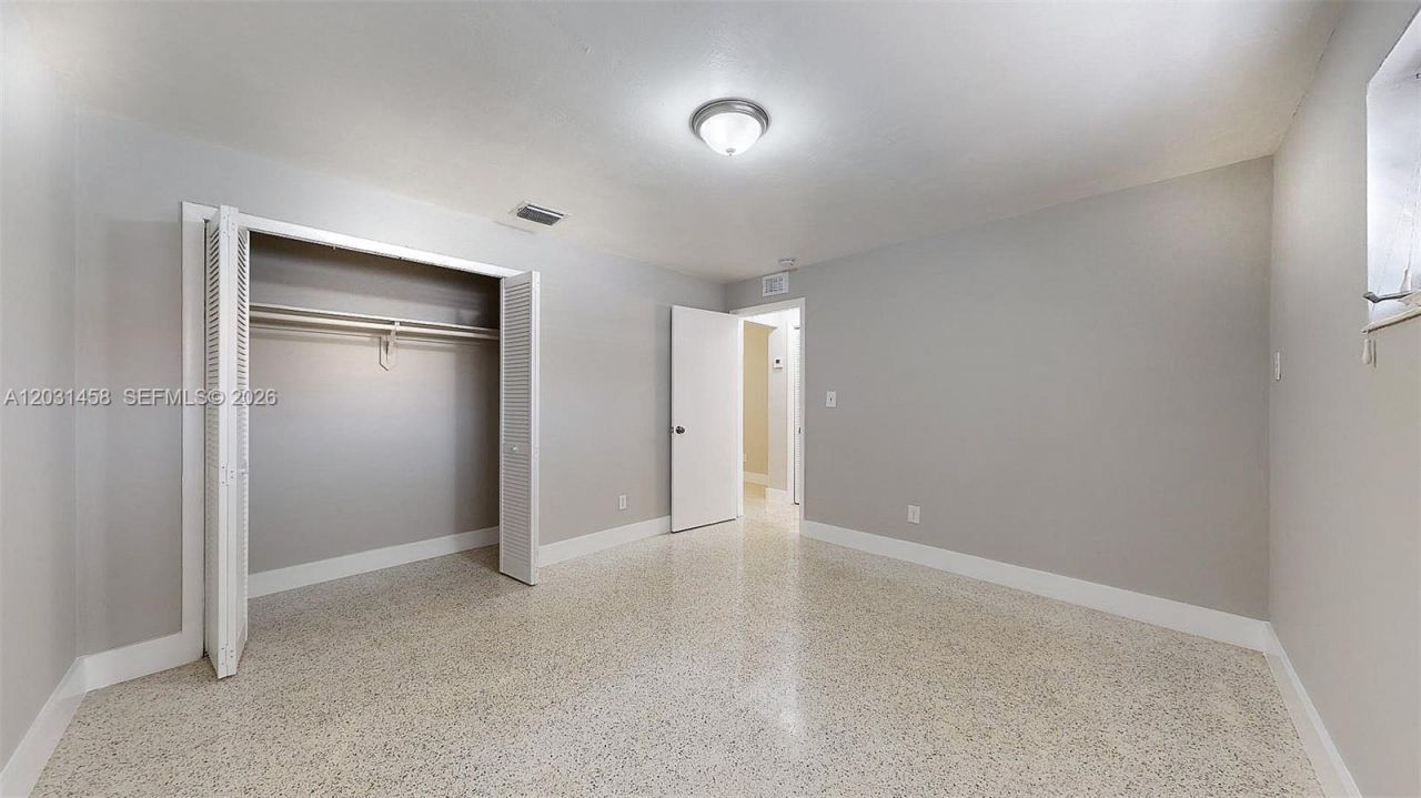 40 W 10th St , Unit 3, Hialeah, FL 33010 Photo