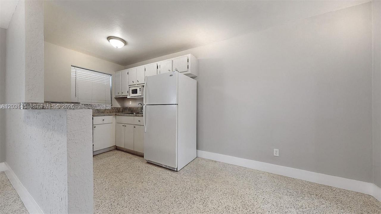 40 W 10th St , Unit 3, Hialeah, FL 33010 Photo