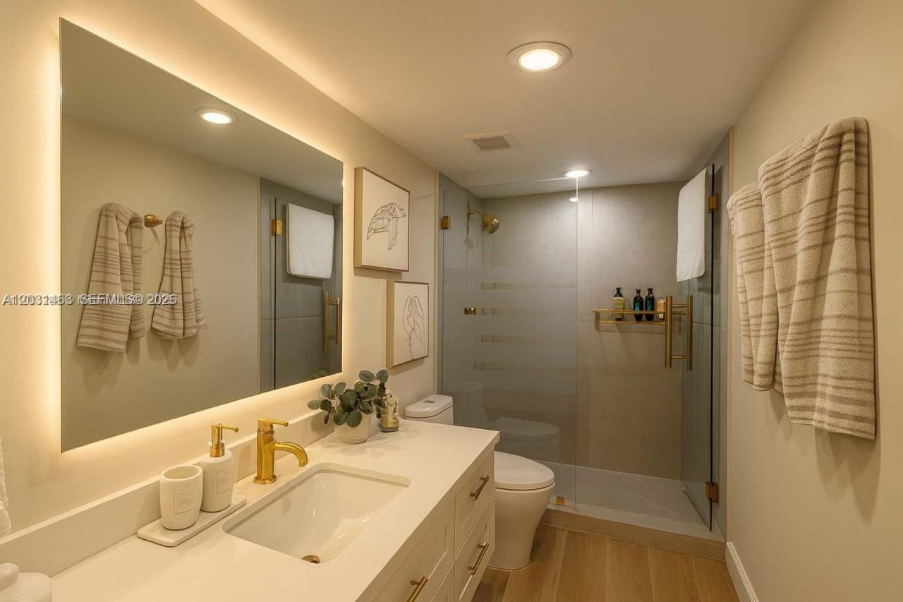 8877 Collins Ave , Unit PH-8, Surfside, FL 33154 Photo