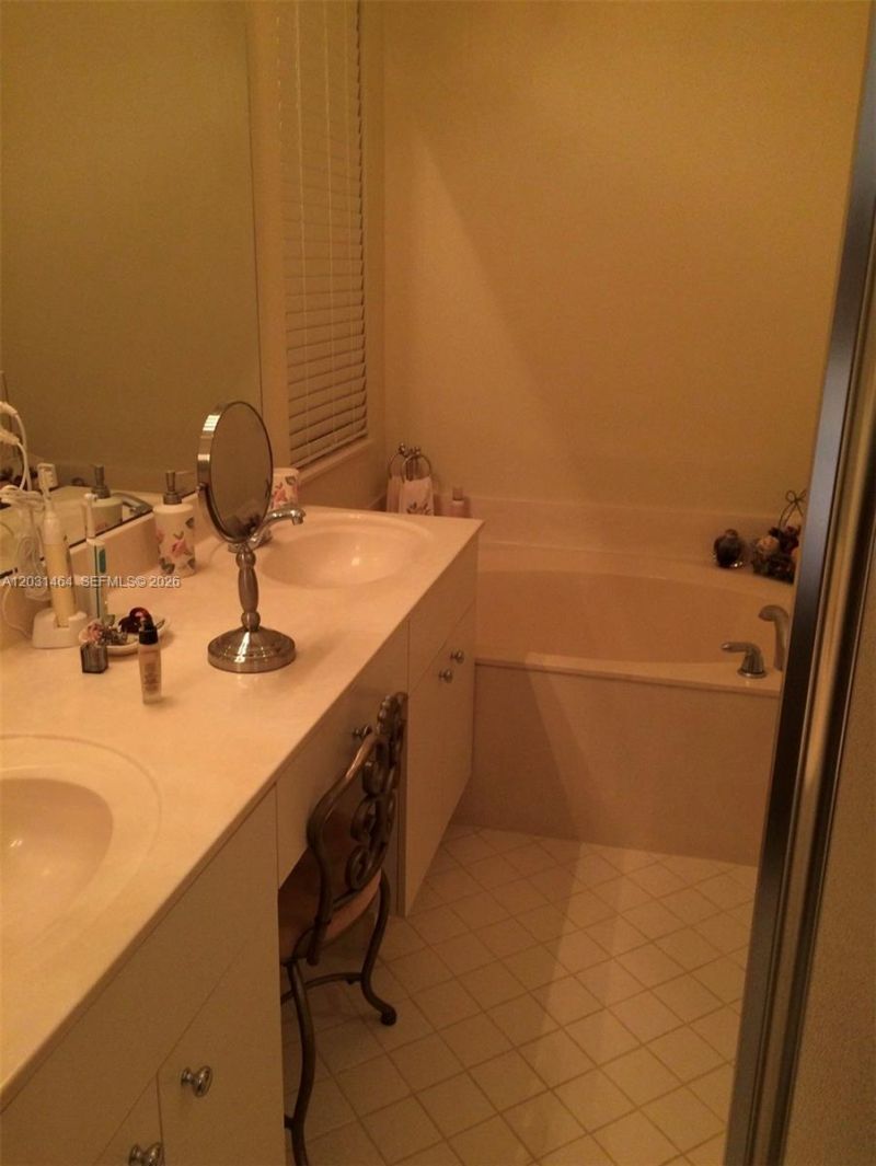 748 Tulip Cir, Weston, FL 33327 Photo