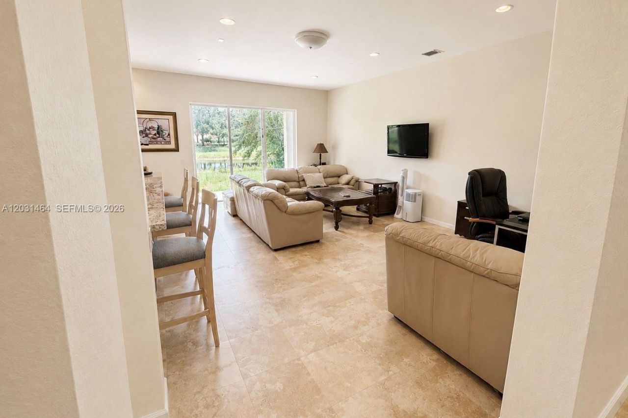 748 Tulip Cir, Weston, FL 33327 Photo