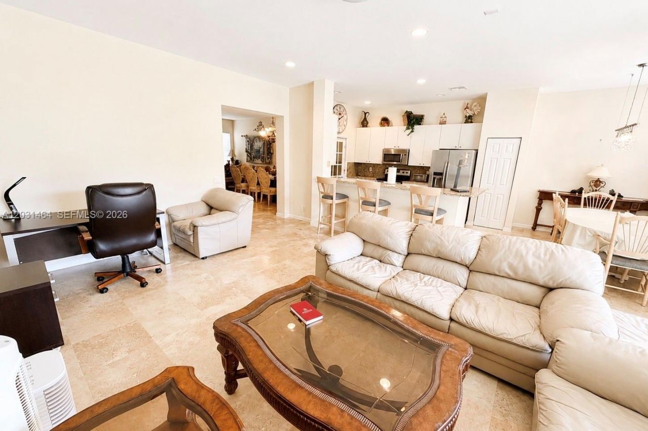 748 Tulip Cir, Weston, FL 33327 Photo