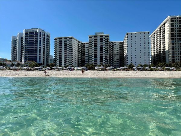 6039 Collins Ave, Unit 728, Miami Beach, FL 33140