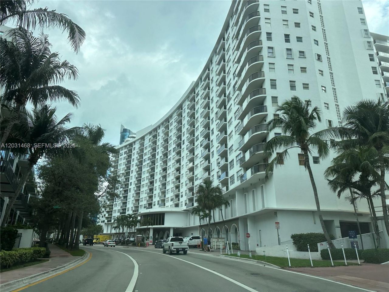 6039 Collins Ave, Unit 728, Miami Beach, FL 33140 Photo
