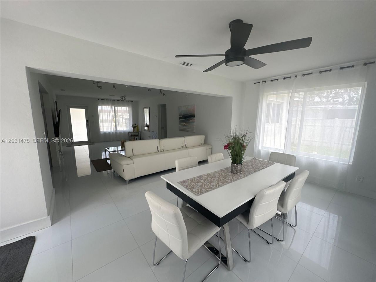 21230 NE 24th Ct , Miami, FL 33180 Photo