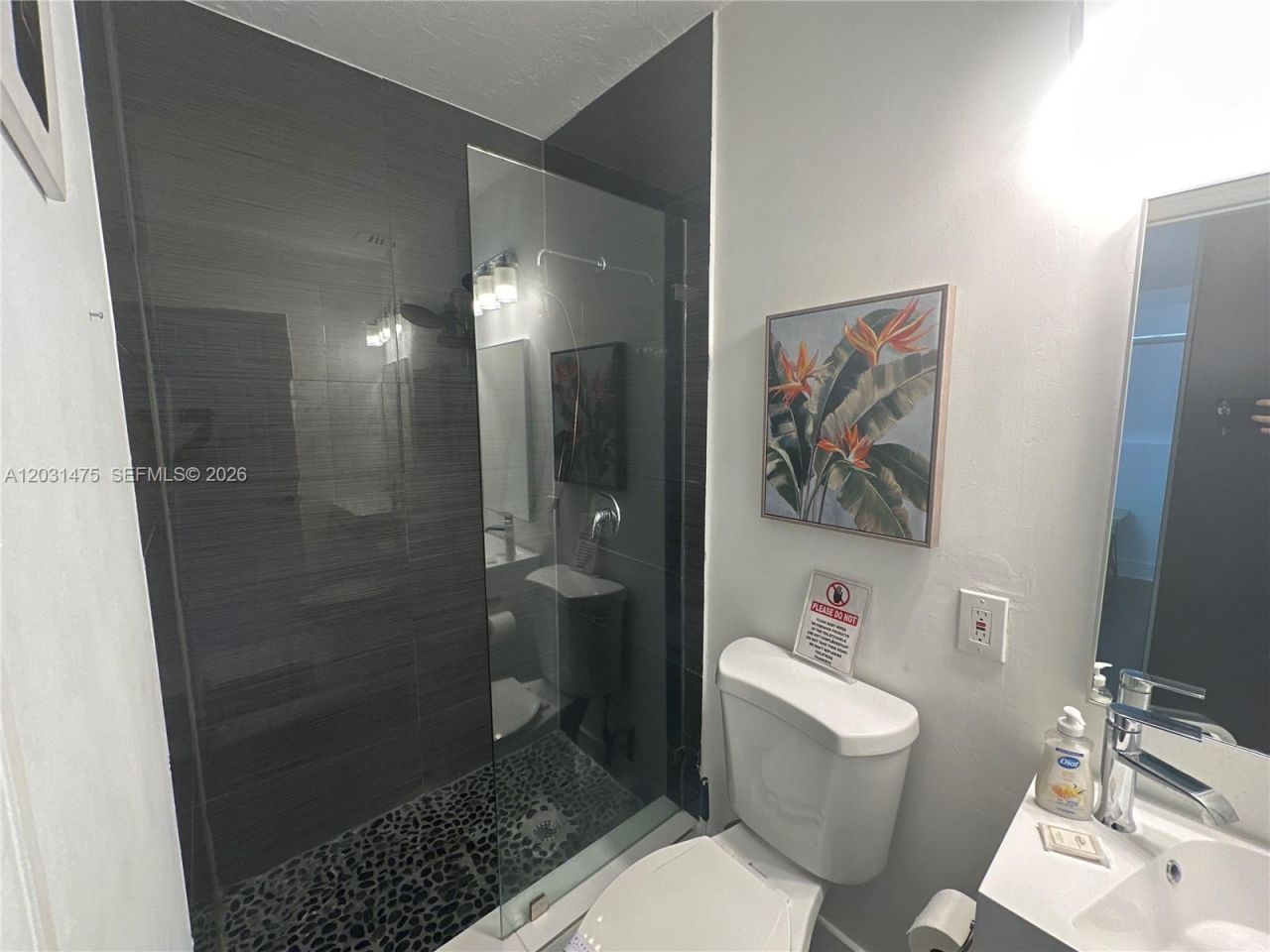 21230 NE 24th Ct , Miami, FL 33180 Photo
