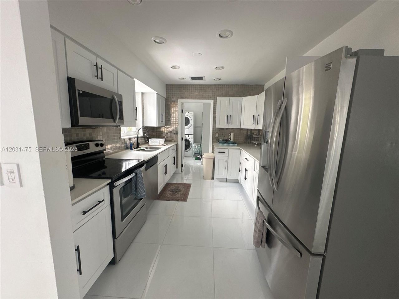 21230 NE 24th Ct , Miami, FL 33180 Photo