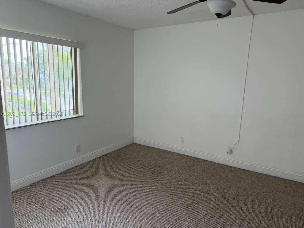 140 Lakeview Dr, Unit 211, Weston, FL 33326 Photo