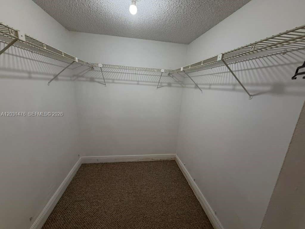 140 Lakeview Dr, Unit 211, Weston, FL 33326 Photo