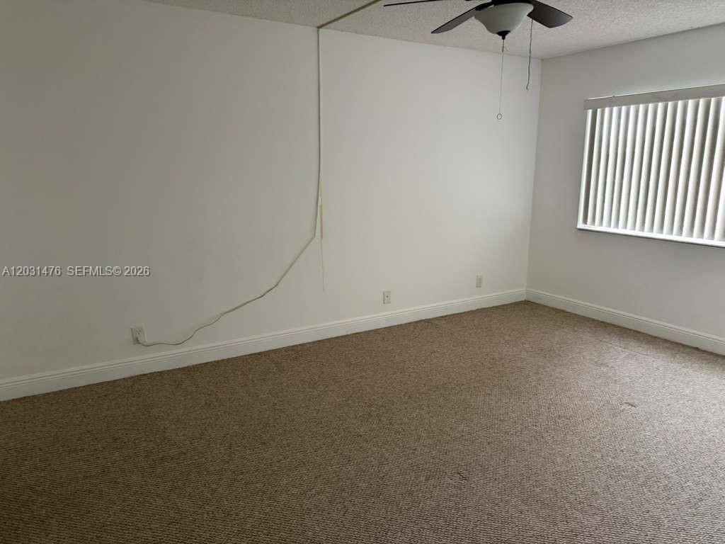 140 Lakeview Dr, Unit 211, Weston, FL 33326 Photo