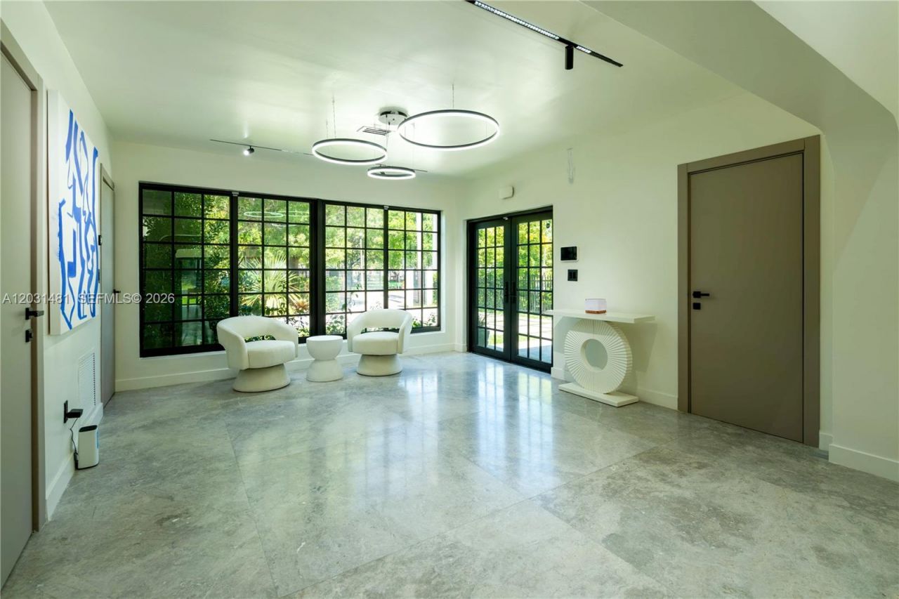 7850 Hawthorne Ave , Miami Beach, FL 33141 Photo