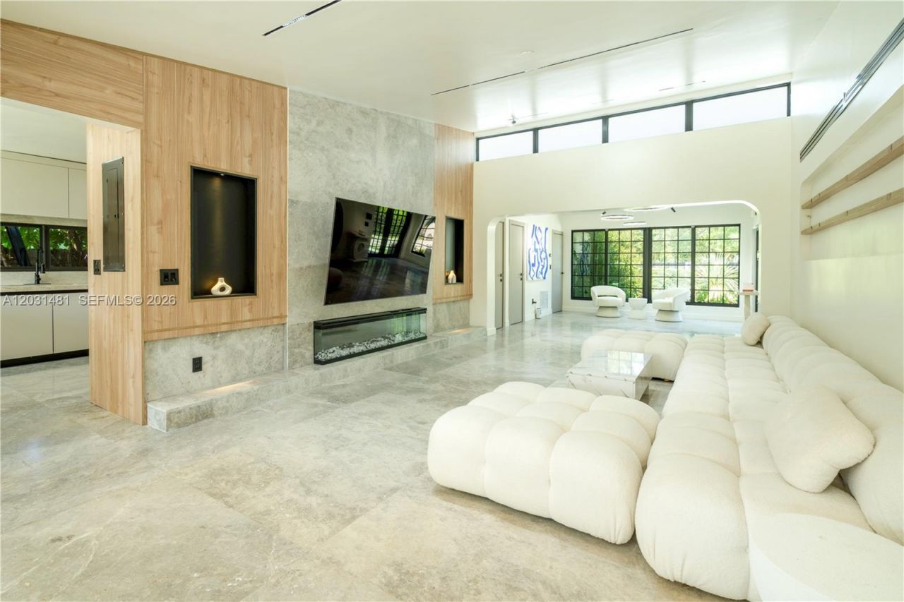 7850 Hawthorne Ave , Miami Beach, FL 33141 Photo
