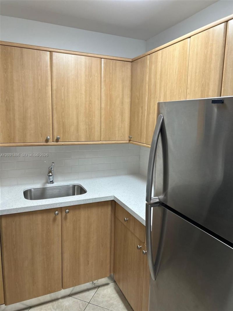 2920 SW 28th Ter , Unit 202, Miami, FL 33133 Photo