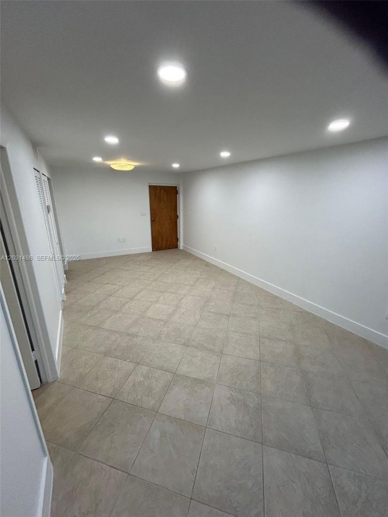 2920 SW 28th Ter , Unit 202, Miami, FL 33133 Photo