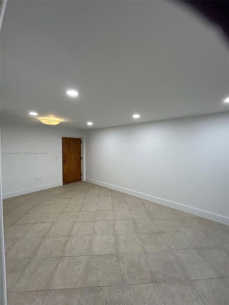 2920 SW 28th Ter , Unit 202, Miami, FL 33133 Photo