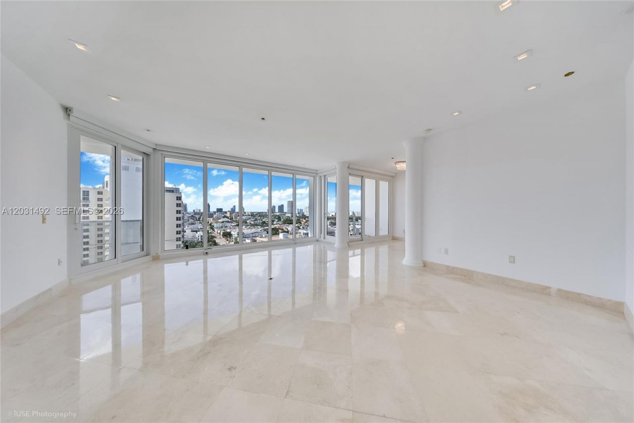 100 Lincoln Rd, Unit PH12, Miami Beach, FL 33139 Photo
