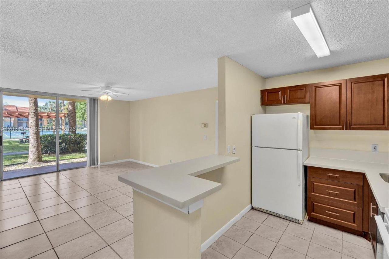 10765 Cleary Blvd , Unit 104, Plantation, FL 33324 Photo