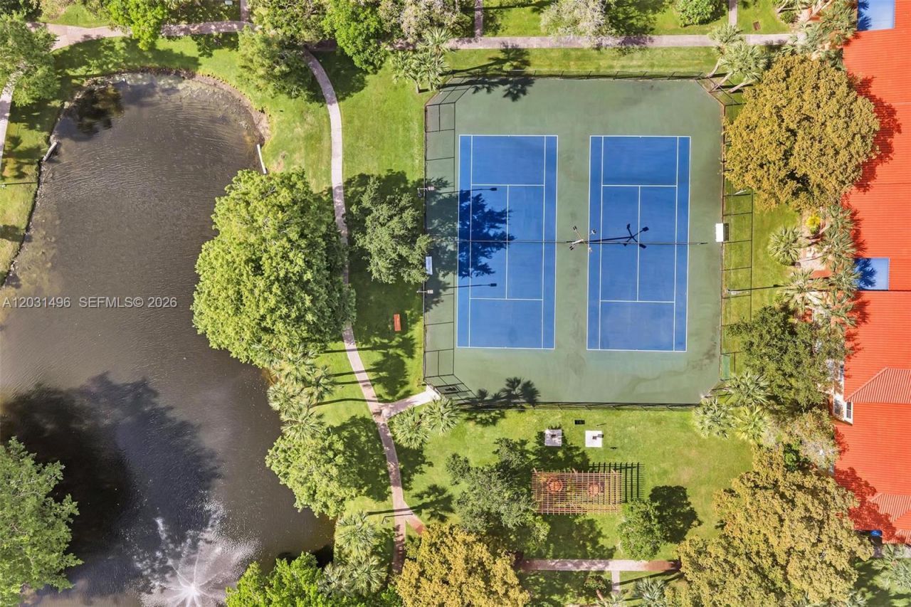 10765 Cleary Blvd , Unit 104, Plantation, FL 33324 Photo