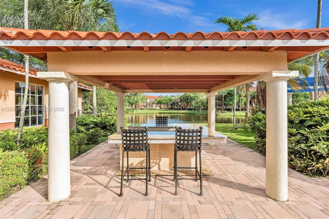 10765 Cleary Blvd , Unit 104, Plantation, FL 33324 Photo