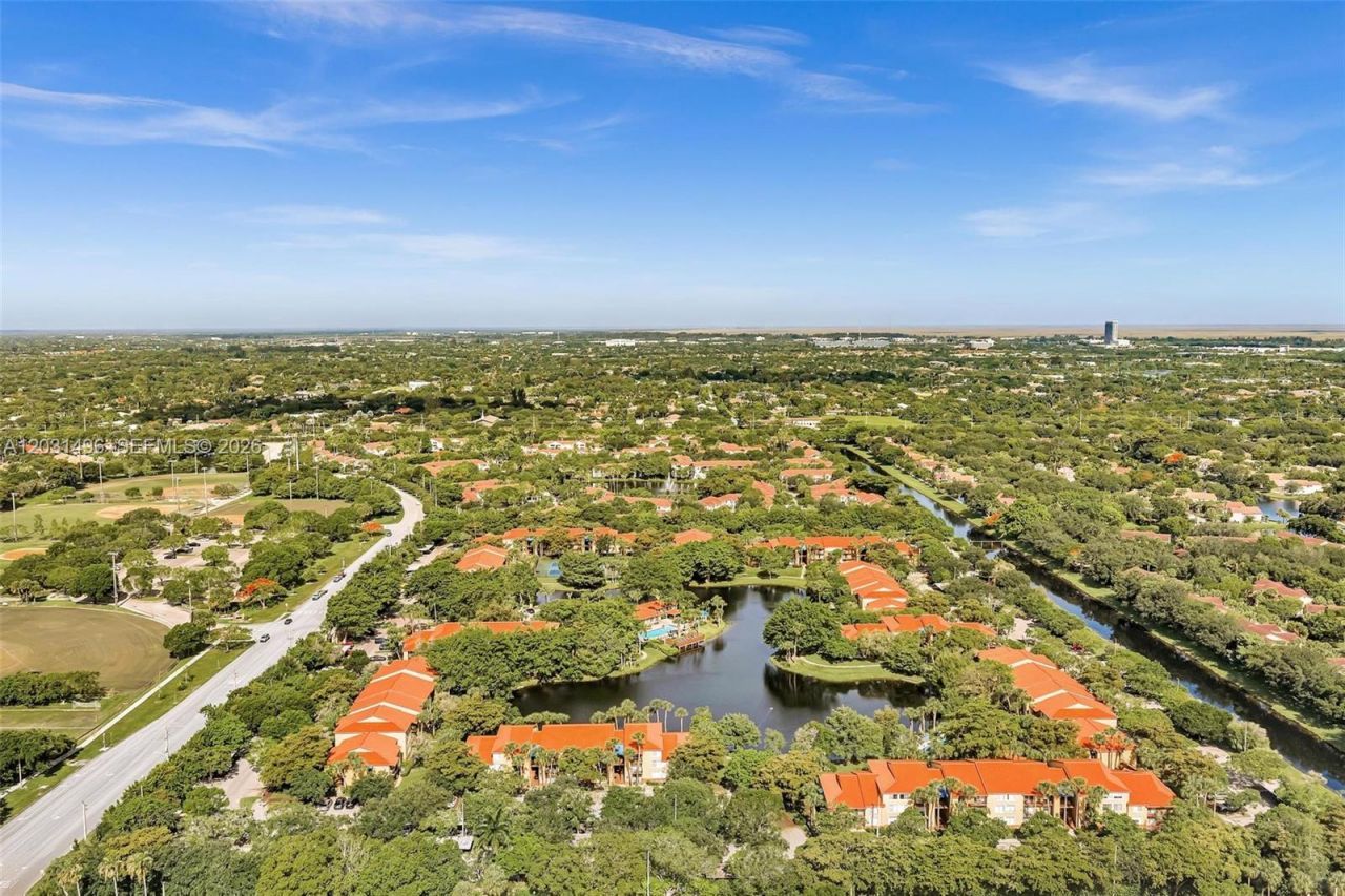 10765 Cleary Blvd , Unit 104, Plantation, FL 33324 Photo