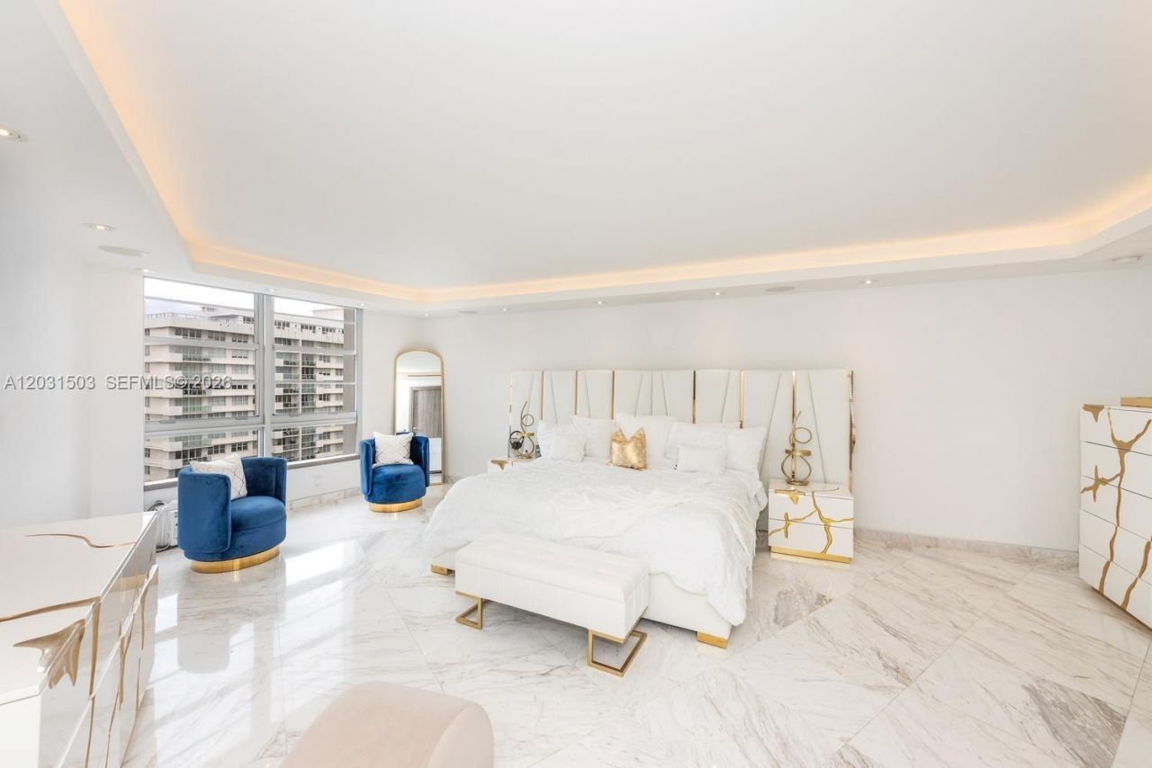5660 Collins Ave , Unit 14C, Miami Beach, FL 33140 Photo