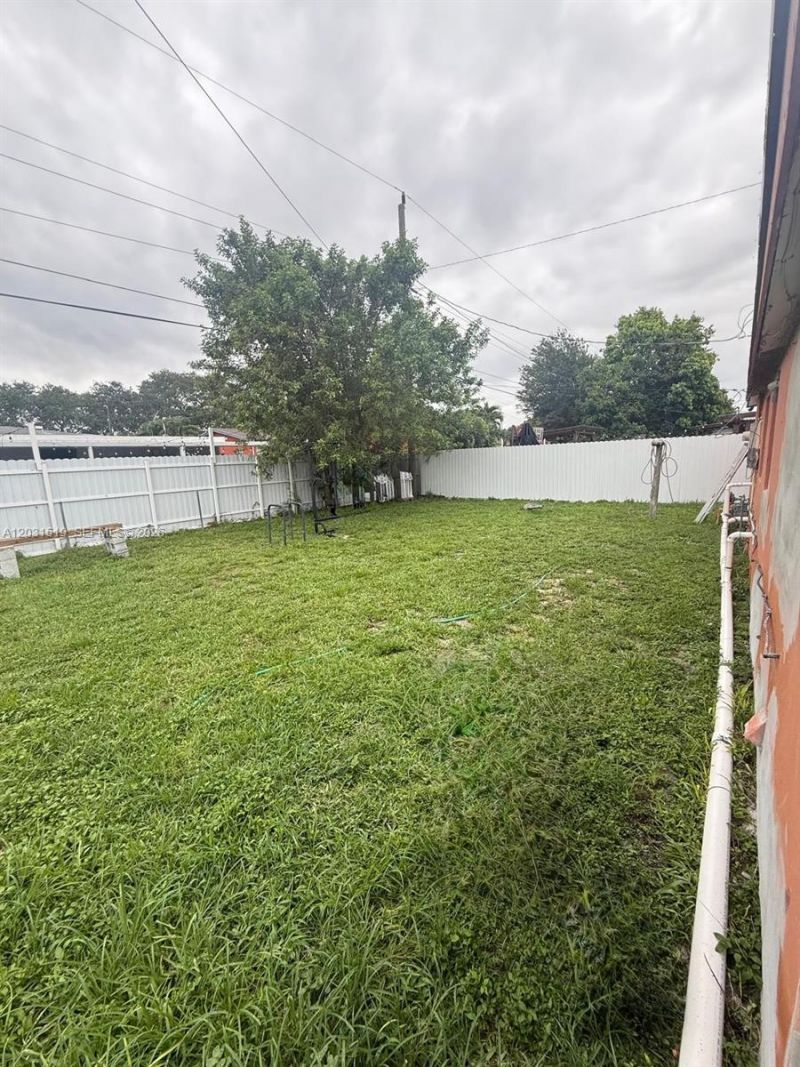 17800 NW 14th Pl , Miami Gardens, FL 33169 Photo