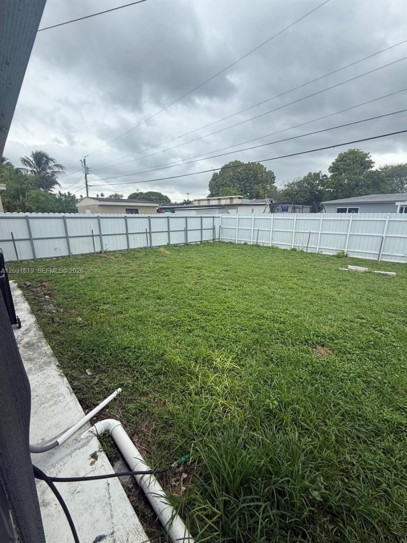 17800 NW 14th Pl , Miami Gardens, FL 33169 Photo