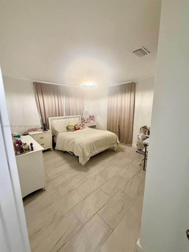 17800 NW 14th Pl , Miami Gardens, FL 33169 Photo