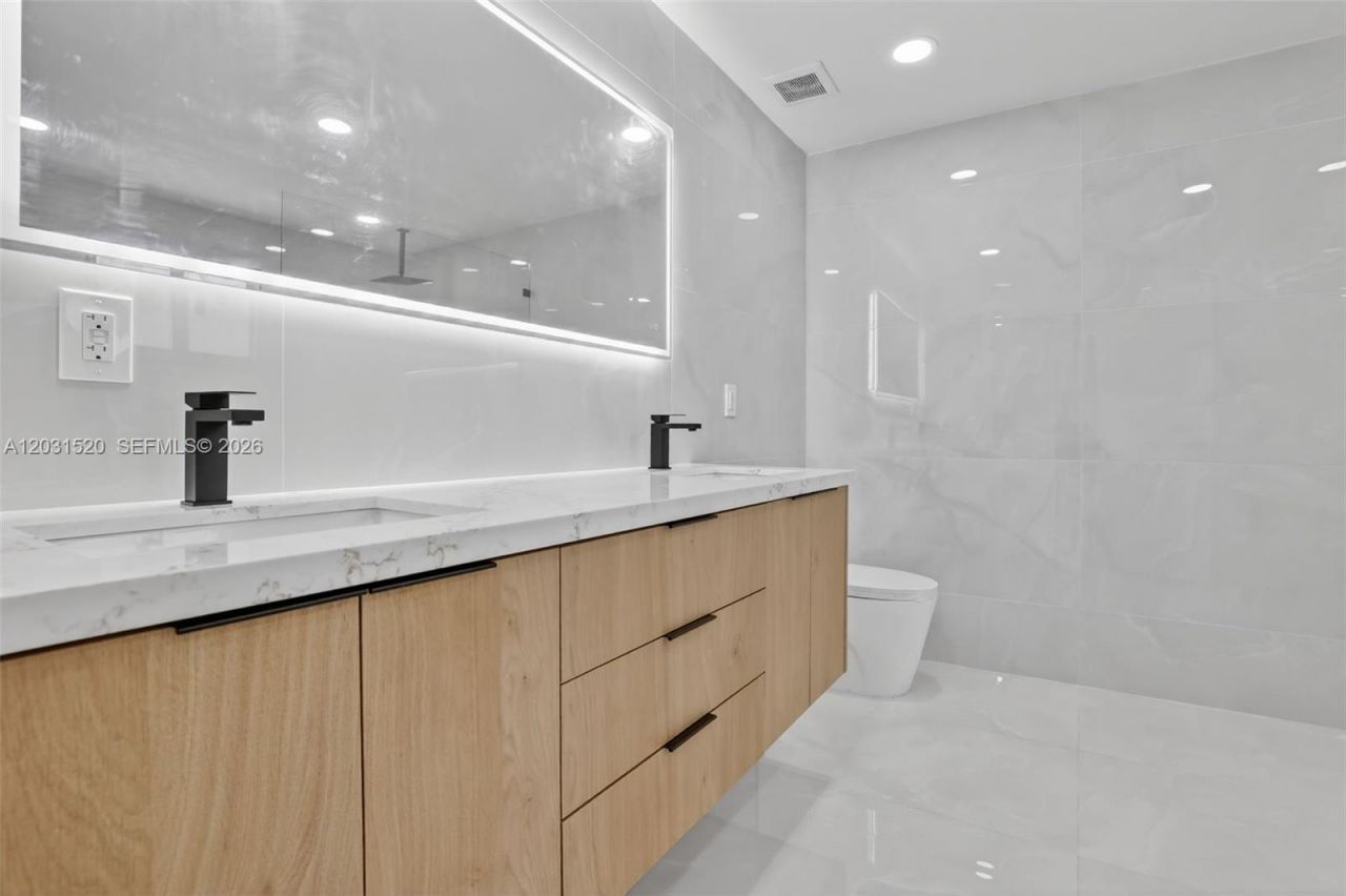 4801 Tyler St, Hollywood, FL 33021 Photo