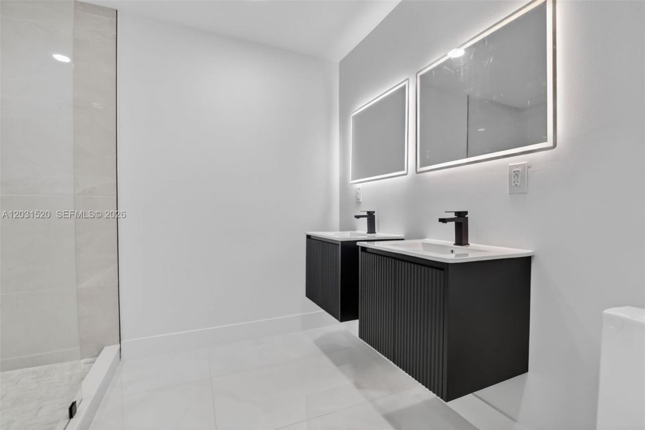 4801 Tyler St, Hollywood, FL 33021 Photo