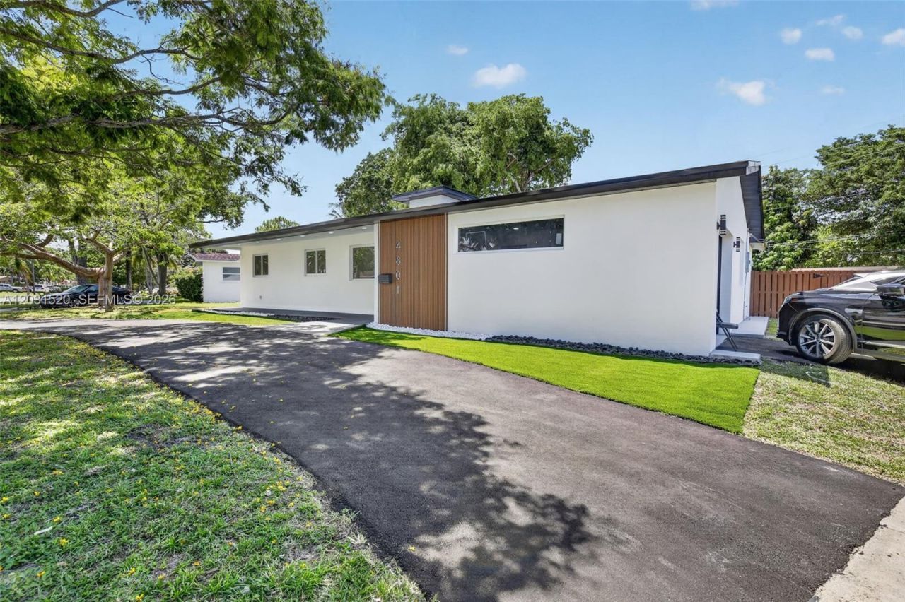 4801 Tyler St, Hollywood, FL 33021 Photo