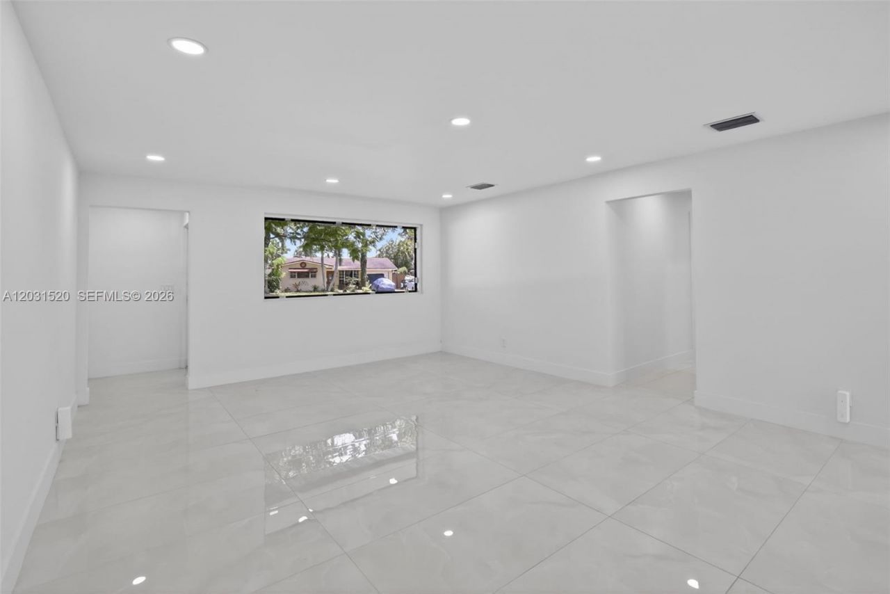 4801 Tyler St, Hollywood, FL 33021 Photo