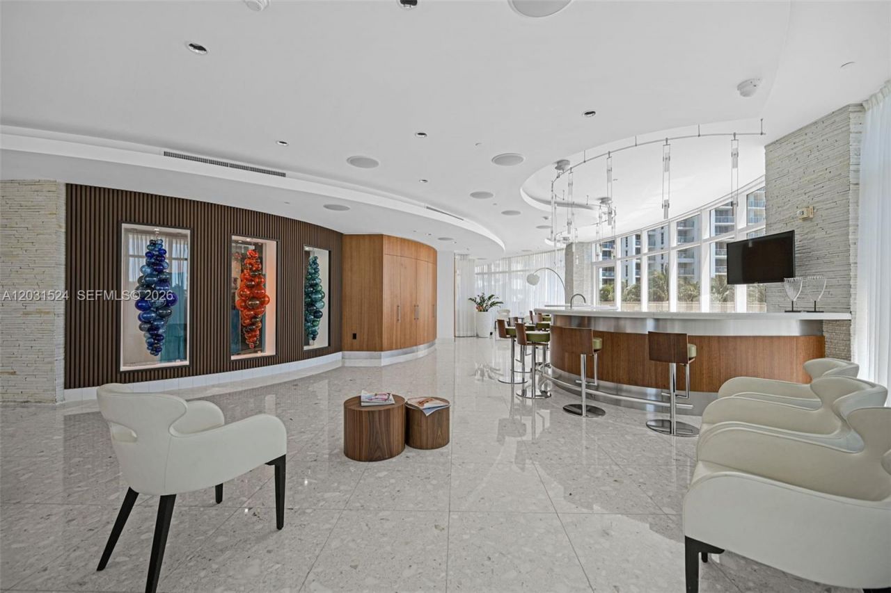 3801 Collins Ave , Unit 1102, Miami Beach, FL 33140 Photo