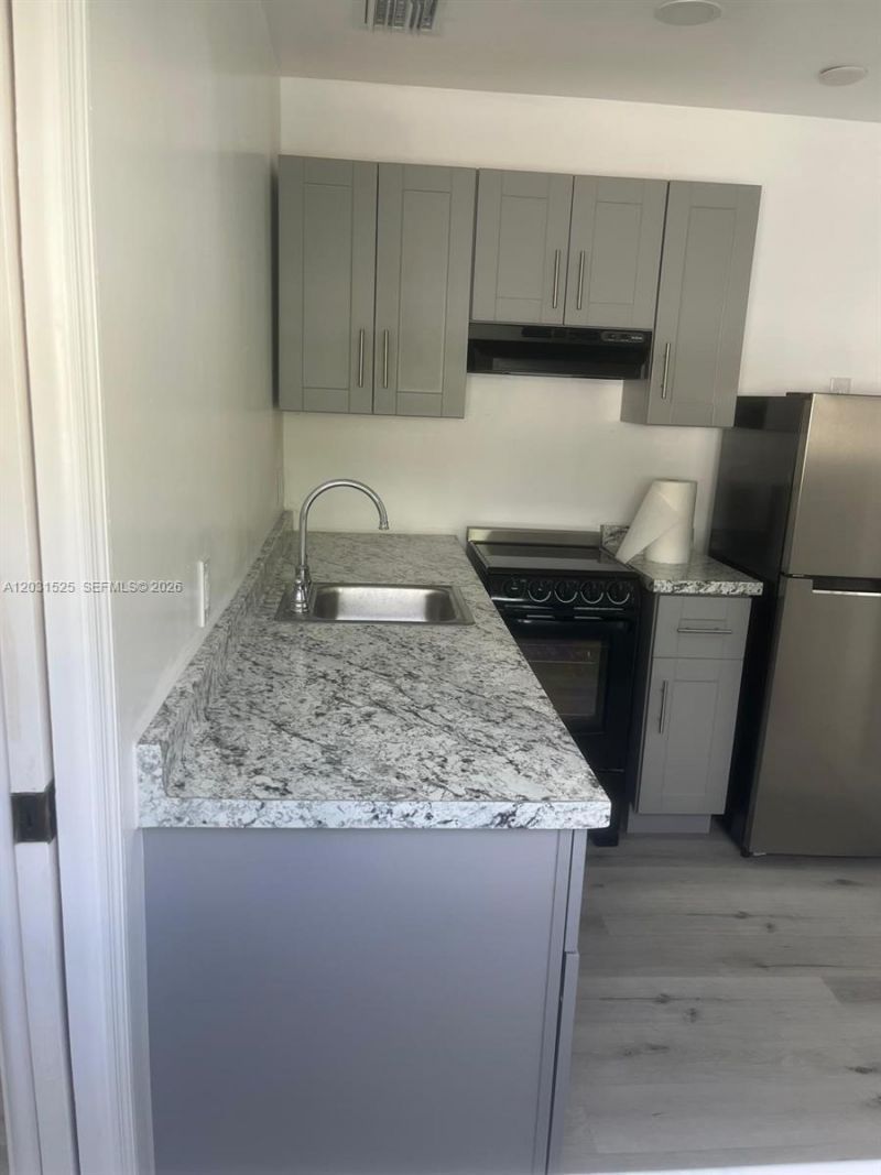 6521 SW 5th St , Unit 6521, Pembroke Pines, FL 33023 Photo