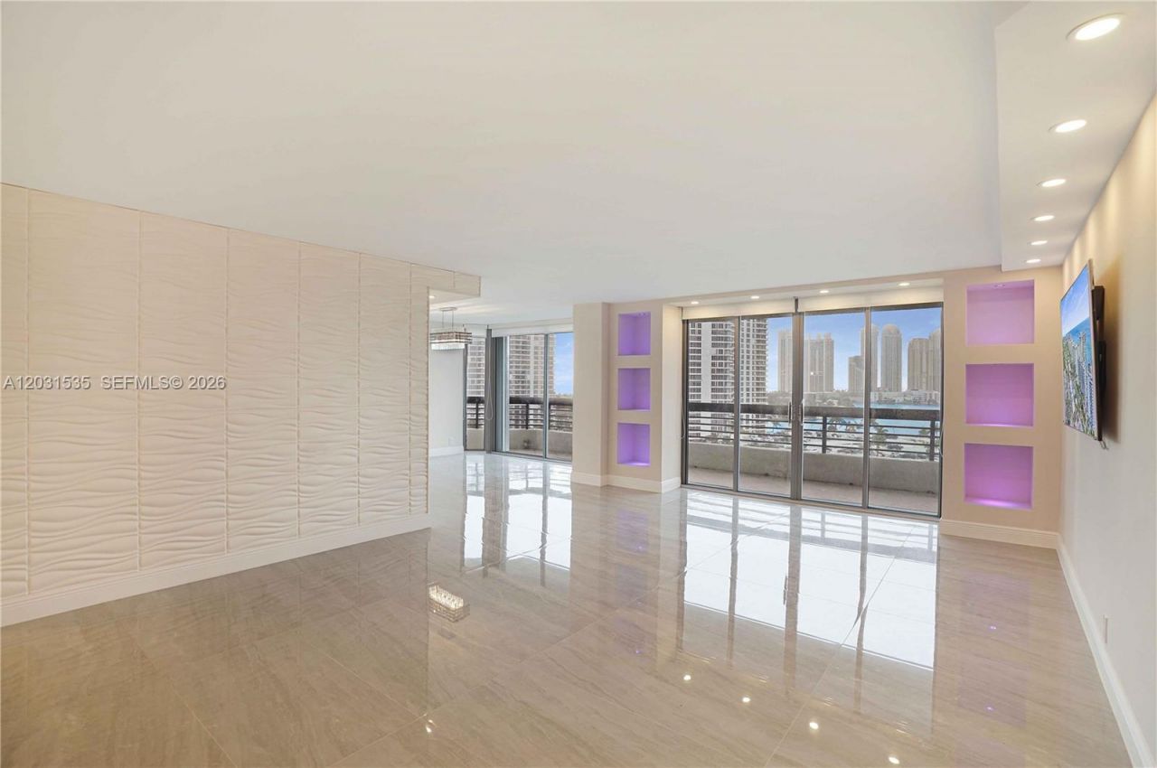 3500 Mystic Pointe Dr , Unit 1206, Aventura, FL 33180 Photo