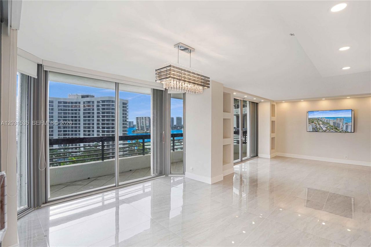 3500 Mystic Pointe Dr , Unit 1206, Aventura, FL 33180 Photo