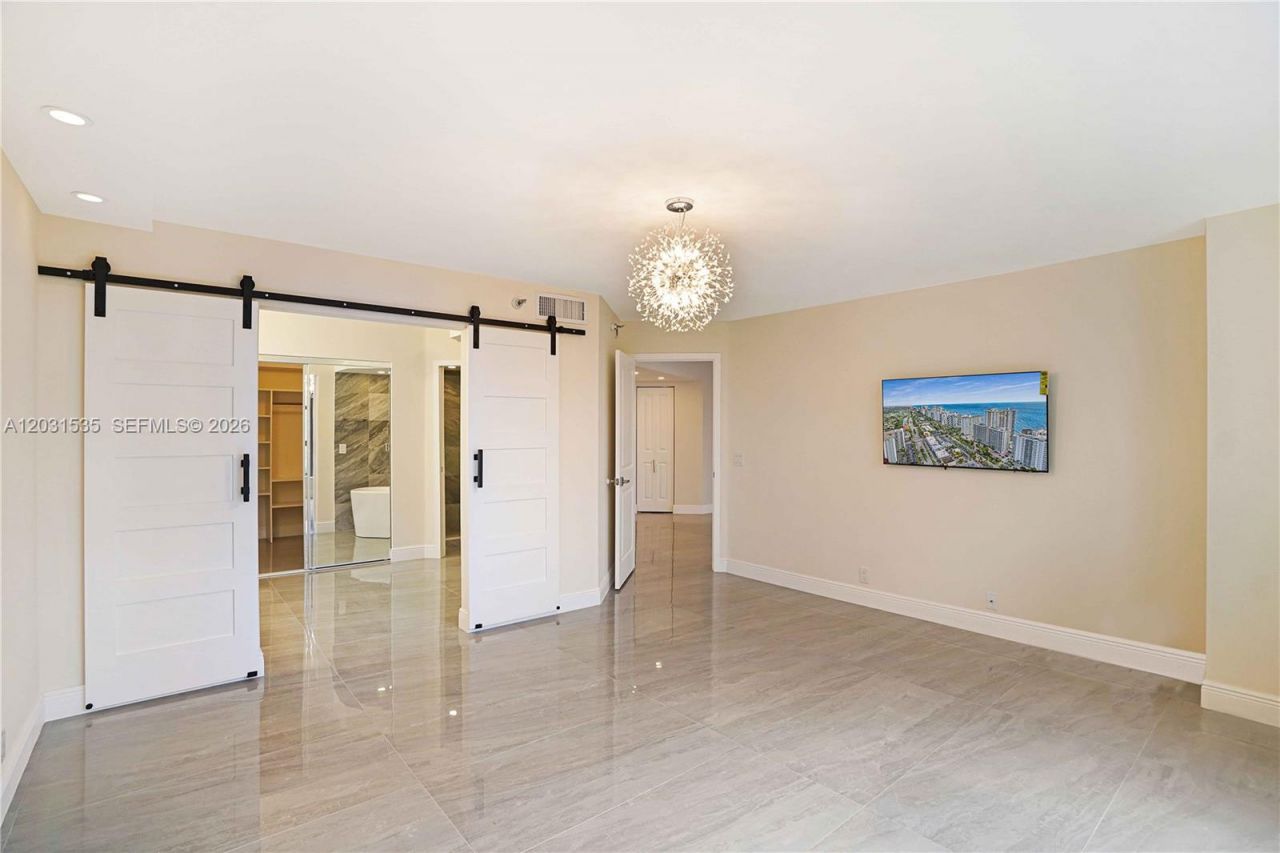 3500 Mystic Pointe Dr , Unit 1206, Aventura, FL 33180 Photo
