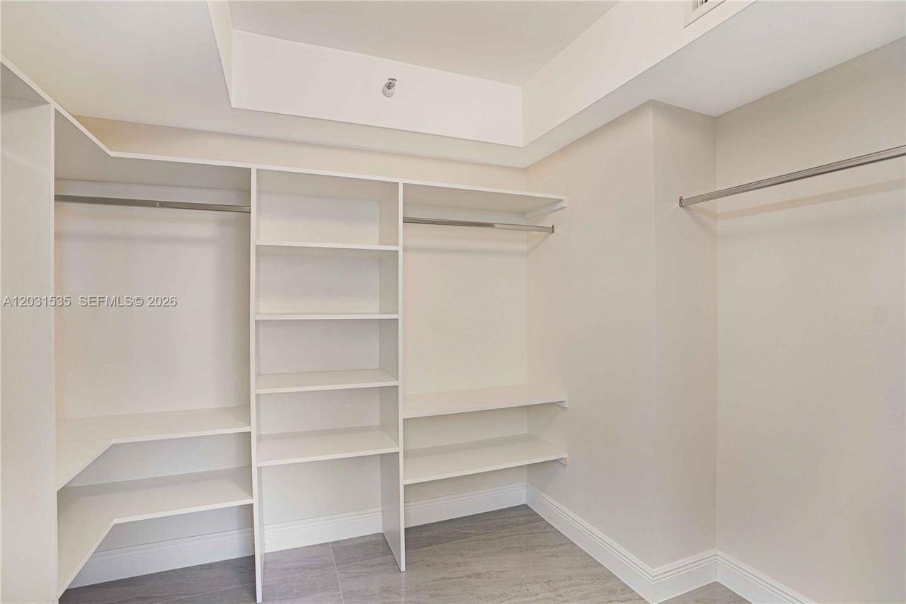 3500 Mystic Pointe Dr , Unit 1206, Aventura, FL 33180 Photo