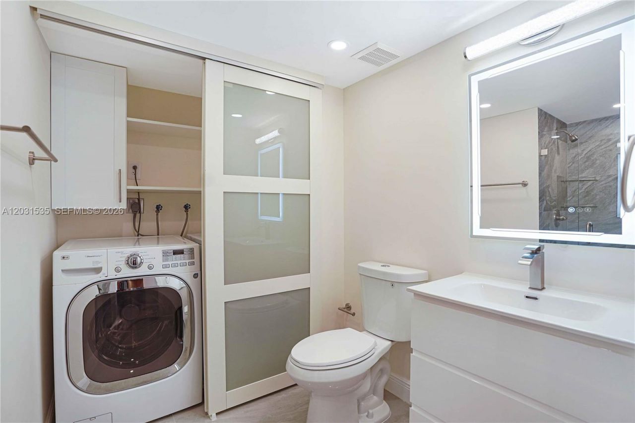 3500 Mystic Pointe Dr , Unit 1206, Aventura, FL 33180 Photo