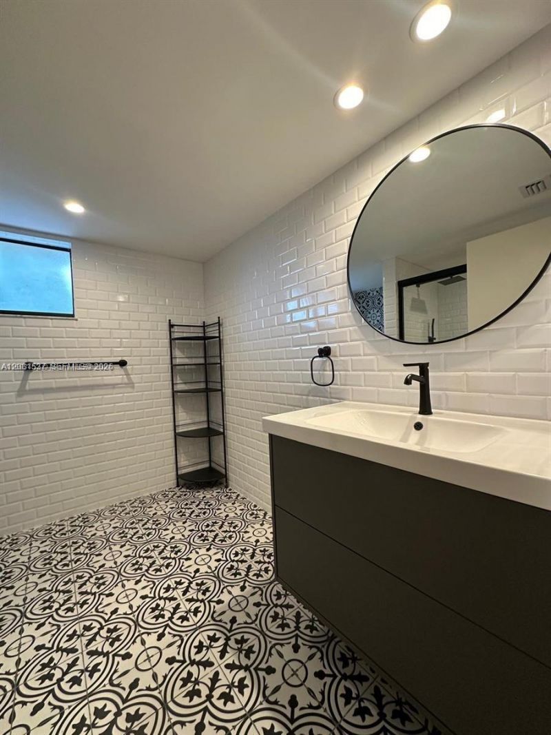 601 Ives Dairy Rd , Unit 401-8, Miami, FL 33179 Photo