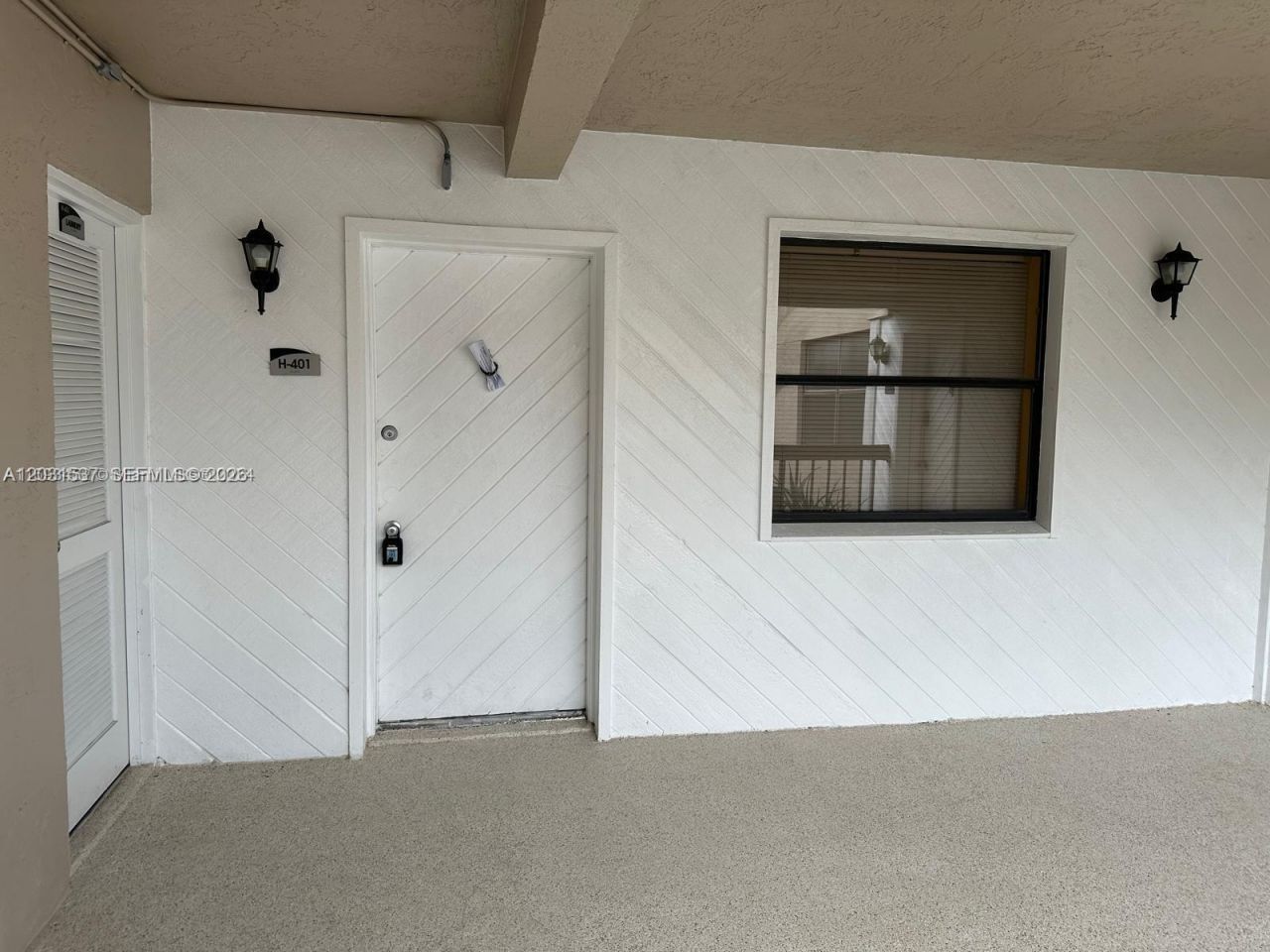 601 Ives Dairy Rd , Unit 401-8, Miami, FL 33179 Photo