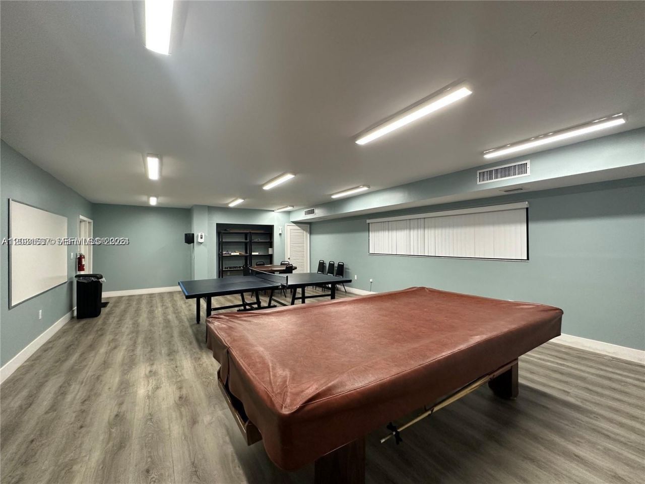 601 Ives Dairy Rd , Unit 401-8, Miami, FL 33179 Photo