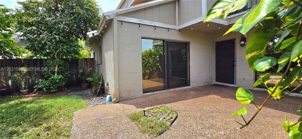 608 Commodore Dr , Plantation, FL 33325 Photo