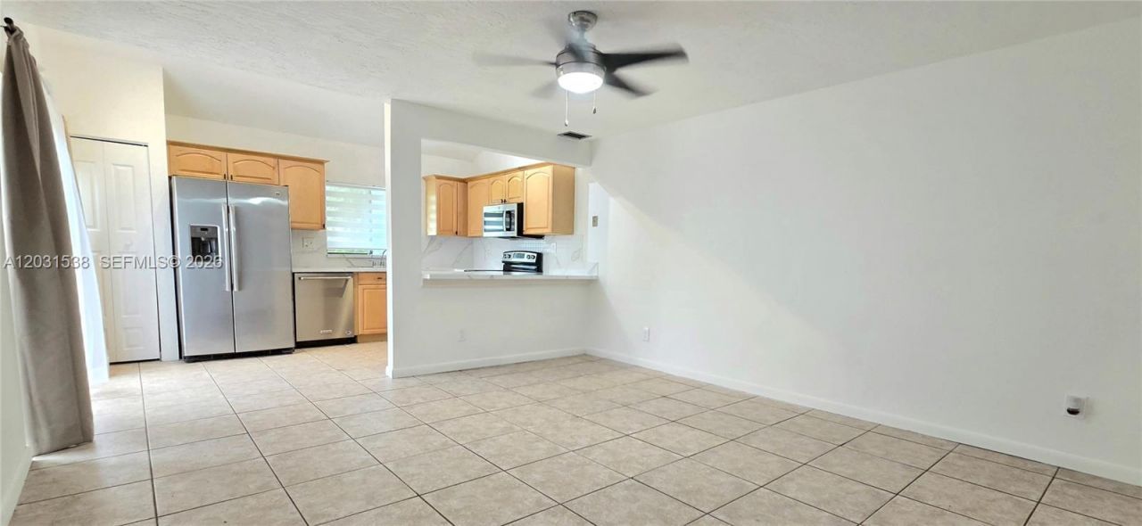 608 Commodore Dr , Plantation, FL 33325 Photo